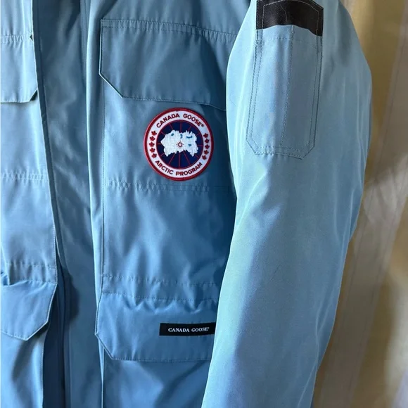 Canada Goose Expedition Parka - Picture 3 of 16